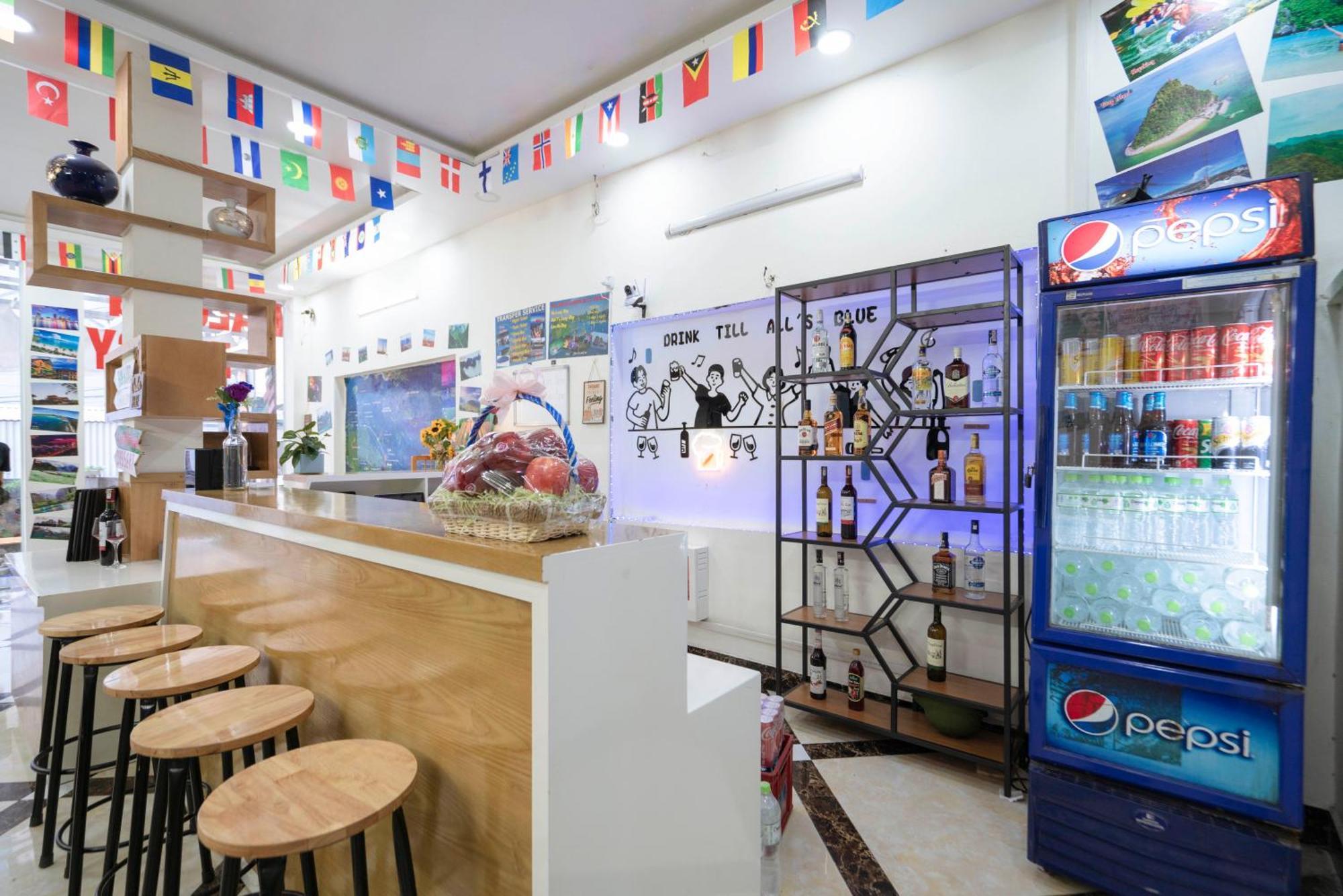 Ha Long Fancy Hostel With Vegetarian And Vegan Restaurant Экстерьер фото