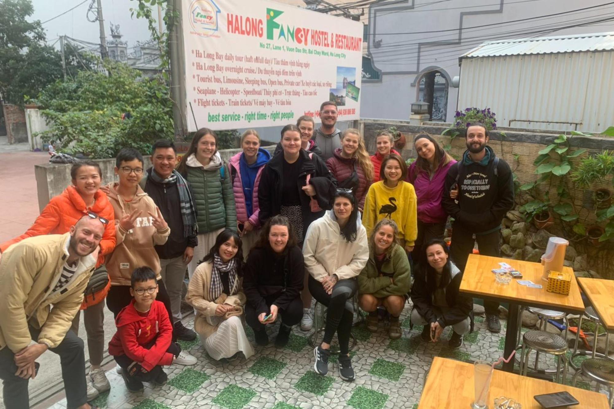 Ha Long Fancy Hostel With Vegetarian And Vegan Restaurant Экстерьер фото