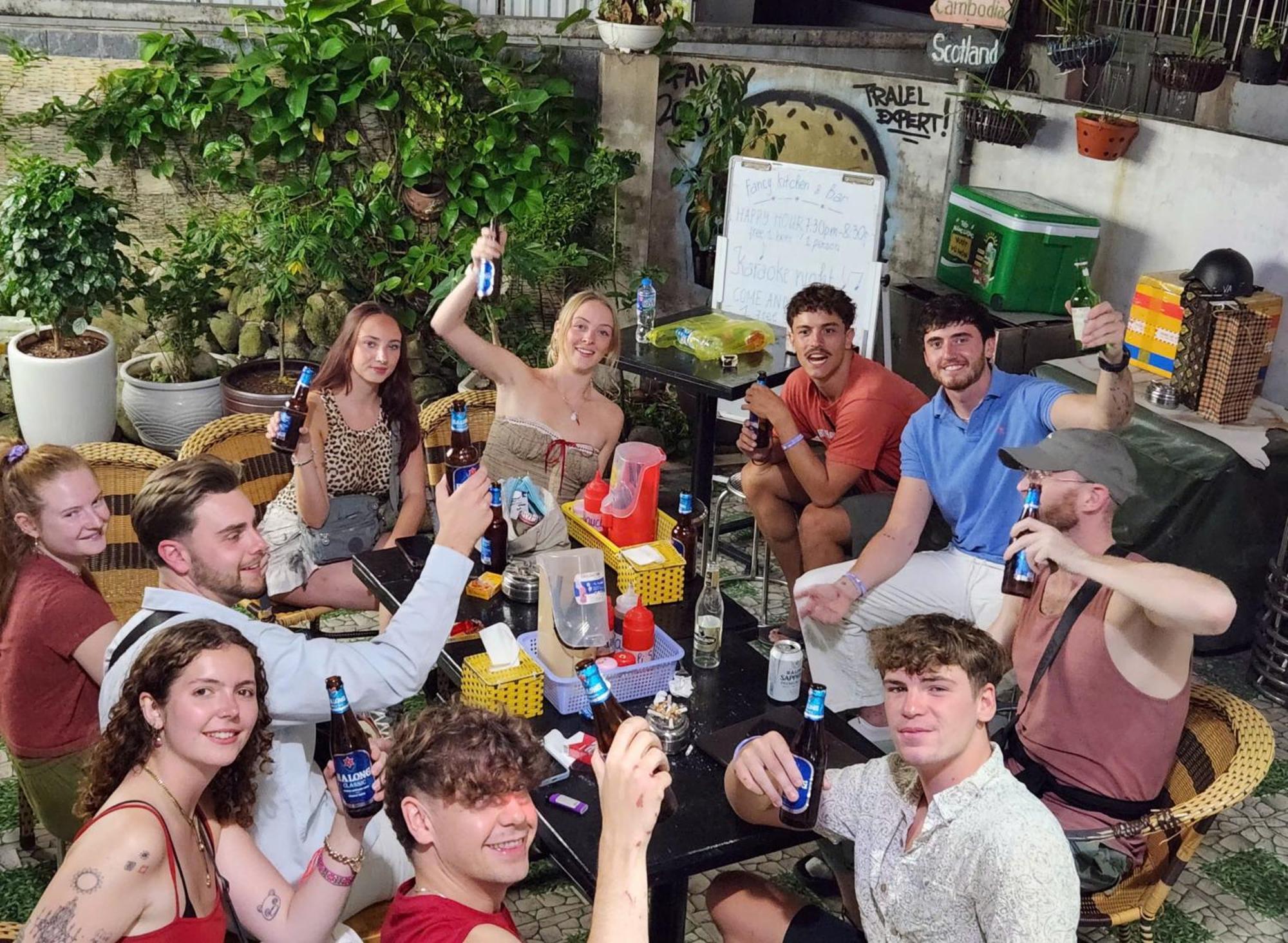 Ha Long Fancy Hostel With Vegetarian And Vegan Restaurant Экстерьер фото